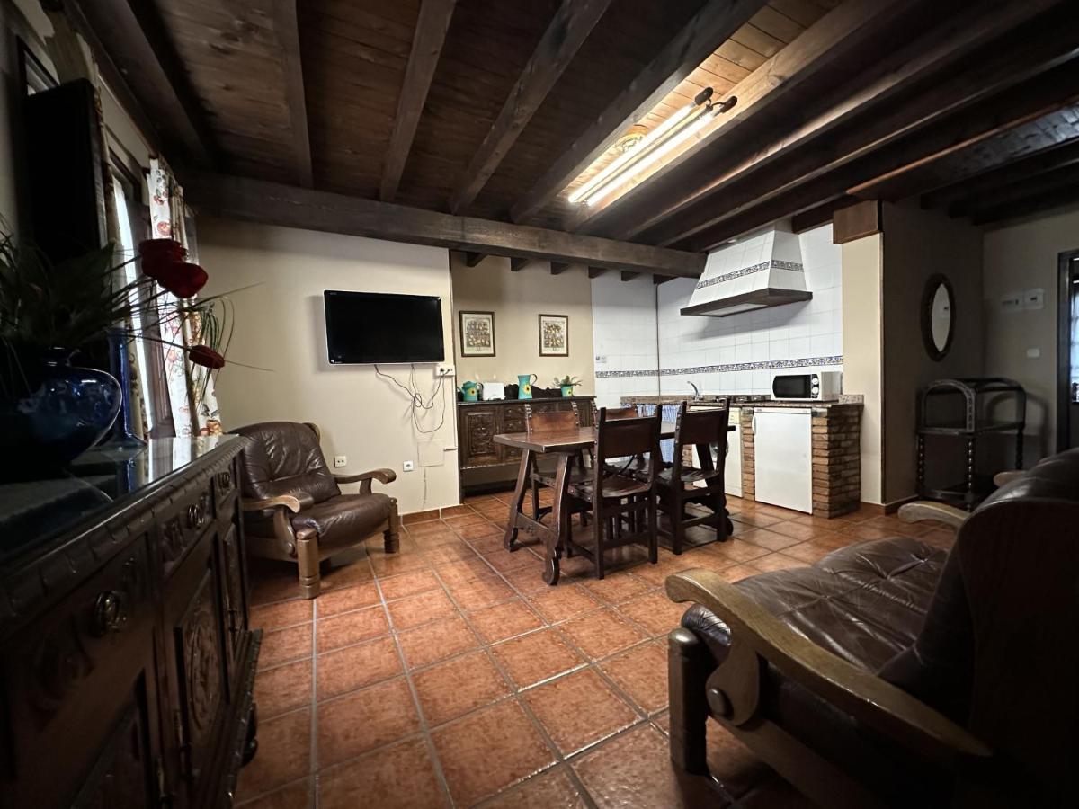 Apartamentos La Gloria Santillana del Mar Exterior foto