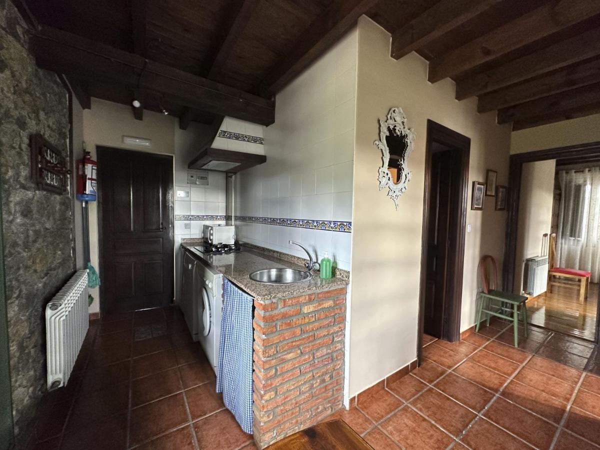 Apartamentos La Gloria Santillana del Mar Exterior foto